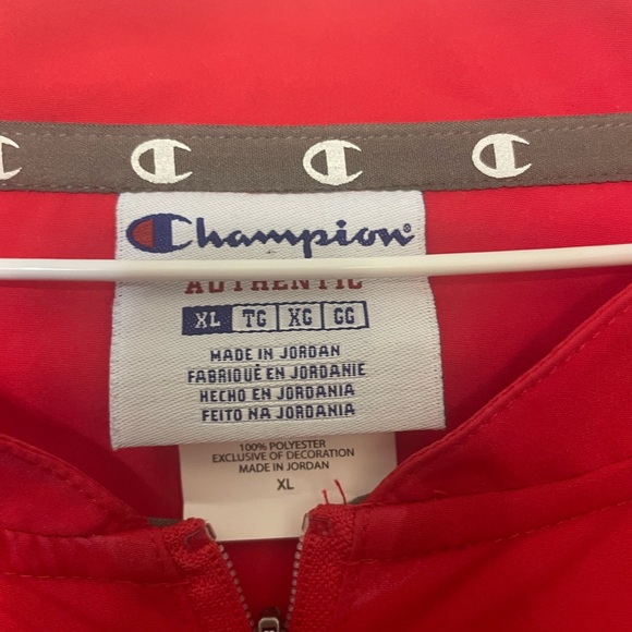 Champion Quarter Zip - Picture 2 of 4